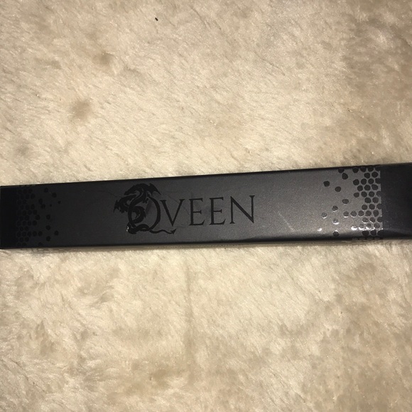 Queen matte lipstick - Picture 1 of 2